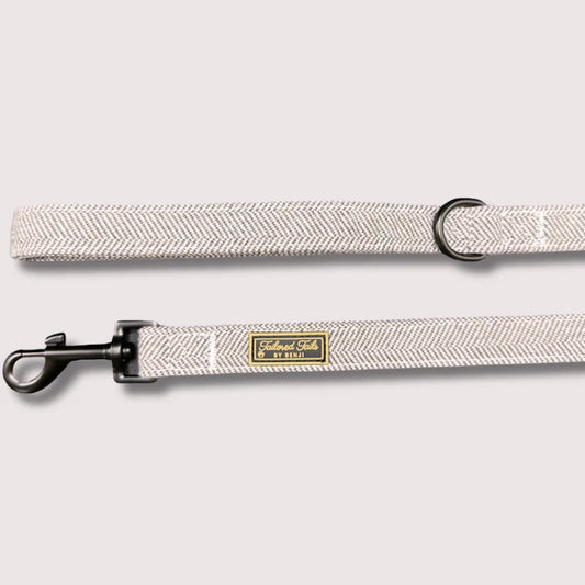 Noir Luxe Lead