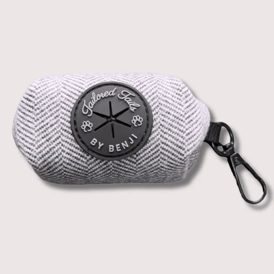 Noir Luxe Poo Bag Holder